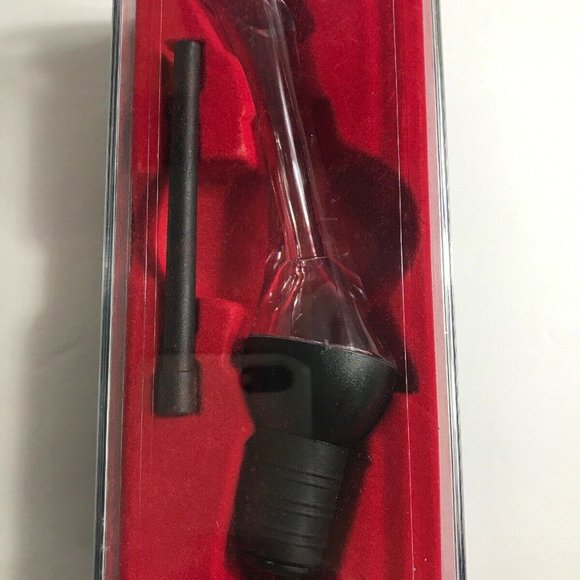 Wine Duck Wine Aerating Pourer - Picture 4 of 4